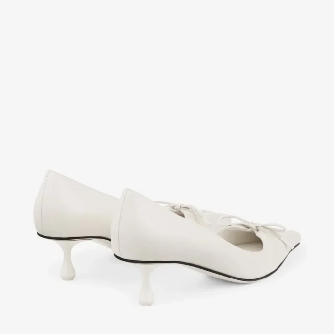 Zapatos de salón Scarlett 50 en piel napa color latte