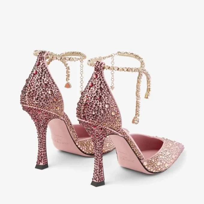 Zapatos de salón Stevie 100 de satén sedoso color rosa palo con cristales Zapatos de salón Stevie 100 de satén sedoso color rosa palo con cristales