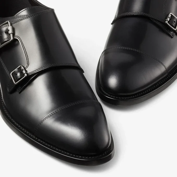 Zapatos Finnion con hebilla, de cuero cepillado negro Zapatos Finnion con hebilla, de cuero cepillado negro